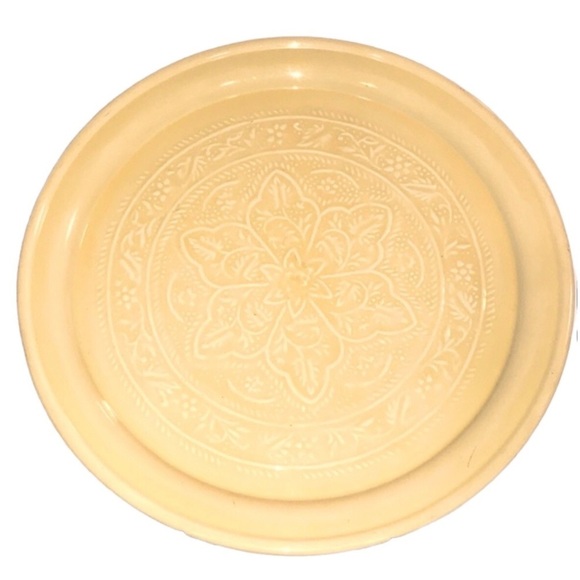 GIANT Holiday Tin Ceiling Metal Coffee Serving Tray  Embossed Round Serving Tray - Picture 4 of 11